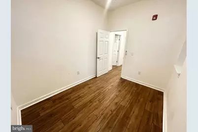 405 S 42nd Street #1R, Philadelphia, PA 19104 - Photo 6