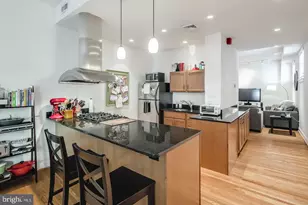 1725 Pine St, Philadelphia, PA 19103 - Photo 18