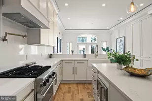 1146 N 3rd St, Philadelphia, PA 19123 - Photo 10