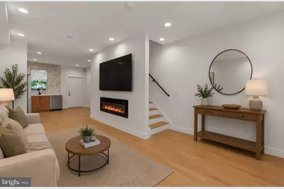 1805 E Oakdale Street, Philadelphia, PA 19125 - Photo 4