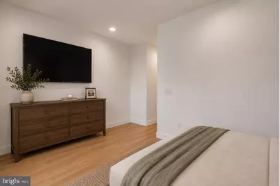 1805 E Oakdale Street, Philadelphia, PA 19125 - Photo 10