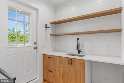 1805 E Oakdale Street, Philadelphia, PA 19125 - Photo 14