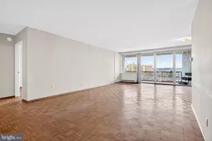 2401 Pennsylvania Ave, Philadelphia, PA 19130 - Photo 8