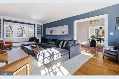 8219 Saint Martins Lane, Philadelphia, PA 19118 - Photo 10