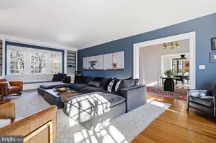 8219 St Martins Ln, Philadelphia, PA 19118 - Photo 10