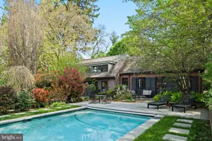 8219 St Martins Ln, Philadelphia, PA 19118 - Photo 34