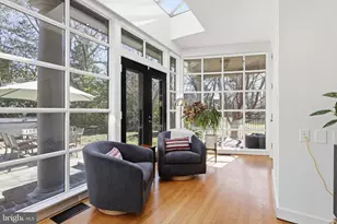 8219 St Martins Ln, Philadelphia, PA 19118 - Photo 6