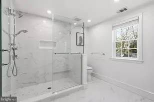 8219 St Martins Ln, Philadelphia, PA 19118 - Photo 38