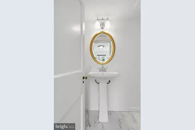 8219 Saint Martins Lane, Philadelphia, PA 19118 - Photo 42