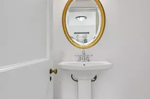 8219 St Martins Ln, Philadelphia, PA 19118 - Photo 42