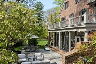 8219 St Martins Ln, Philadelphia, PA 19118 - Photo 32