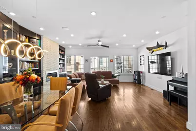 1815 Lombard Street, Philadelphia, PA 19146 - Photo 2