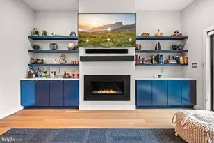 4588 Silverwood St, Philadelphia, PA 19127 - Photo 10