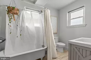 2729 Cambridge St, Philadelphia, PA 19130 - Photo 20