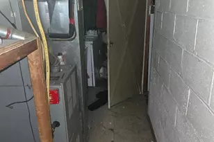 6340 Calvert St, Philadelphia, PA 19149 - Photo 12