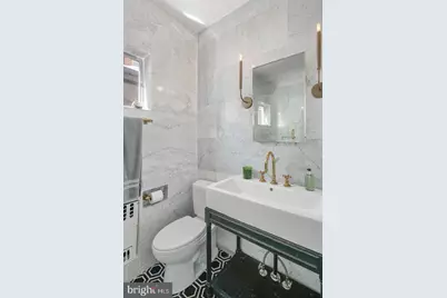 1215 Spruce Street #202, Philadelphia, PA 19107 - Photo 10