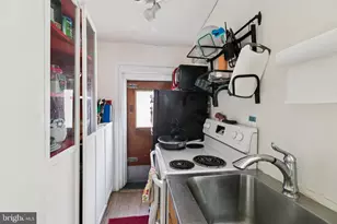 1333 Pine St, Philadelphia, PA 19107 - Photo 8