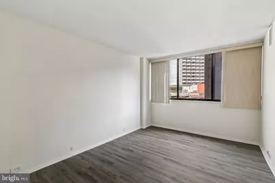 1326 Spruce Street #703, Philadelphia, PA 19107 - Photo 16