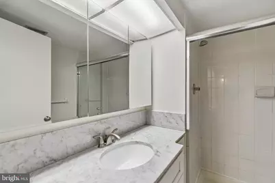 1326 Spruce Street #703, Philadelphia, PA 19107 - Photo 14