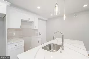 2304 N 9th St, Philadelphia, PA 19133 - Photo 10