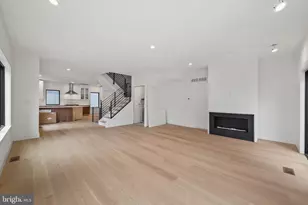 706 Latona St, Philadelphia, PA 19147 - Photo 12