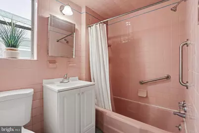 1634 S 12th Street, Philadelphia, PA 19148 - Photo 20