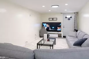 2135 McKinley St, Philadelphia, PA 19149 - Photo 14