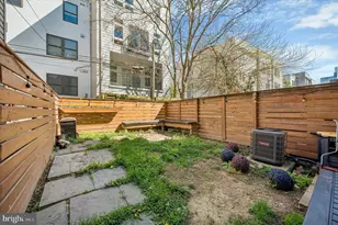 753 N Uber St, Philadelphia, PA 19130 - Photo 8