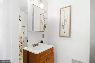 1228 S 22nd St, Philadelphia, PA 19146 - Photo 28