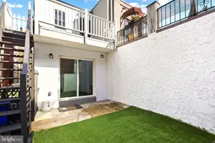 1228 S 22nd St, Philadelphia, PA 19146 - Photo 30