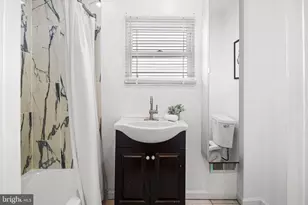 1228 S 22nd St, Philadelphia, PA 19146 - Photo 24