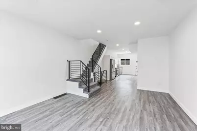 1915 S Woodstock Street, Philadelphia, PA 19145 - Photo 6