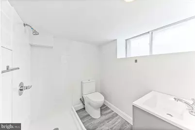 1915 S Woodstock Street, Philadelphia, PA 19145 - Photo 32