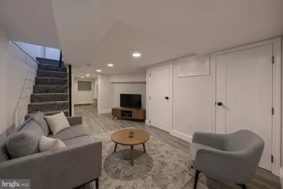 1915 S Woodstock Street, Philadelphia, PA 19145 - Photo 30