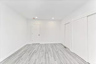 1915 S Woodstock St, Philadelphia, PA 19145 - Photo 22