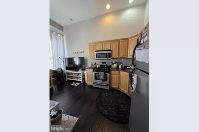 1609 Mount Vernon Street #1, Philadelphia, PA 19130 - Photo 2