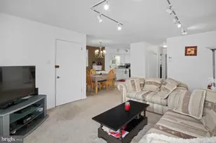 2702 Cranston Rd, Philadelphia, PA 19131 - Photo 4