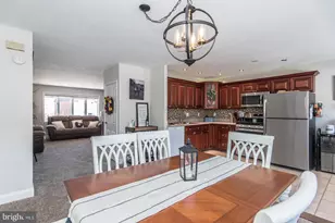 12718 Kenny Rd, Philadelphia, PA 19154 - Photo 16