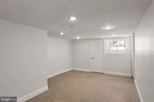 2051 Morris St, Philadelphia, PA 19145 - Photo 36