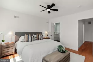 2051 Morris St, Philadelphia, PA 19145 - Photo 16