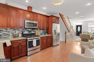 2051 Morris St, Philadelphia, PA 19145 - Photo 10