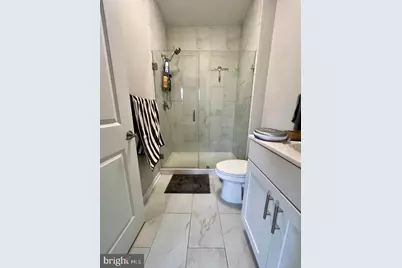 606 W Jefferson Street, Philadelphia, PA 19122 - Photo 2