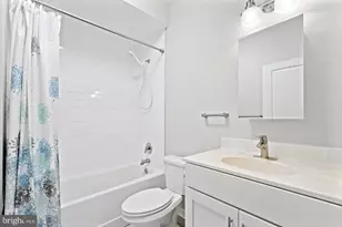 606 W Jefferson St, Philadelphia, PA 19122 - Photo 22
