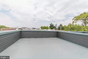 437 N 35th St, Philadelphia, PA 19104 - Photo 10