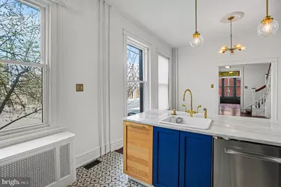 894 N 25th Street, Philadelphia, PA 19130 - Photo 8