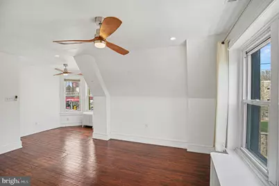 894 N 25th Street, Philadelphia, PA 19130 - Photo 28