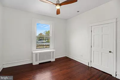 894 N 25th Street, Philadelphia, PA 19130 - Photo 26