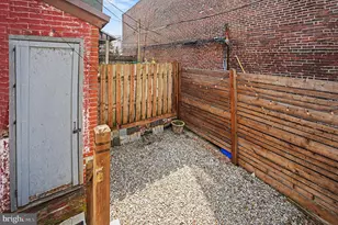 894 N 25th St, Philadelphia, PA 19130 - Photo 38