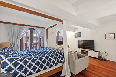 219 S 18th Street #414, Philadelphia, PA 19103 - Photo 10