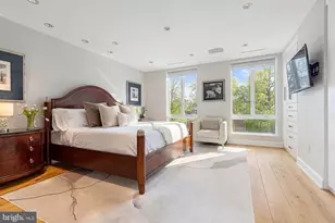 254 S 3rd St, Philadelphia, PA 19106 - Photo 32